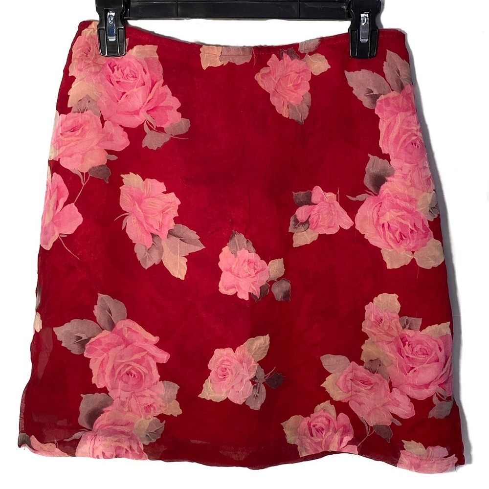 Just for Wraps Skirt 11/12 Crinkle Fabric Floral